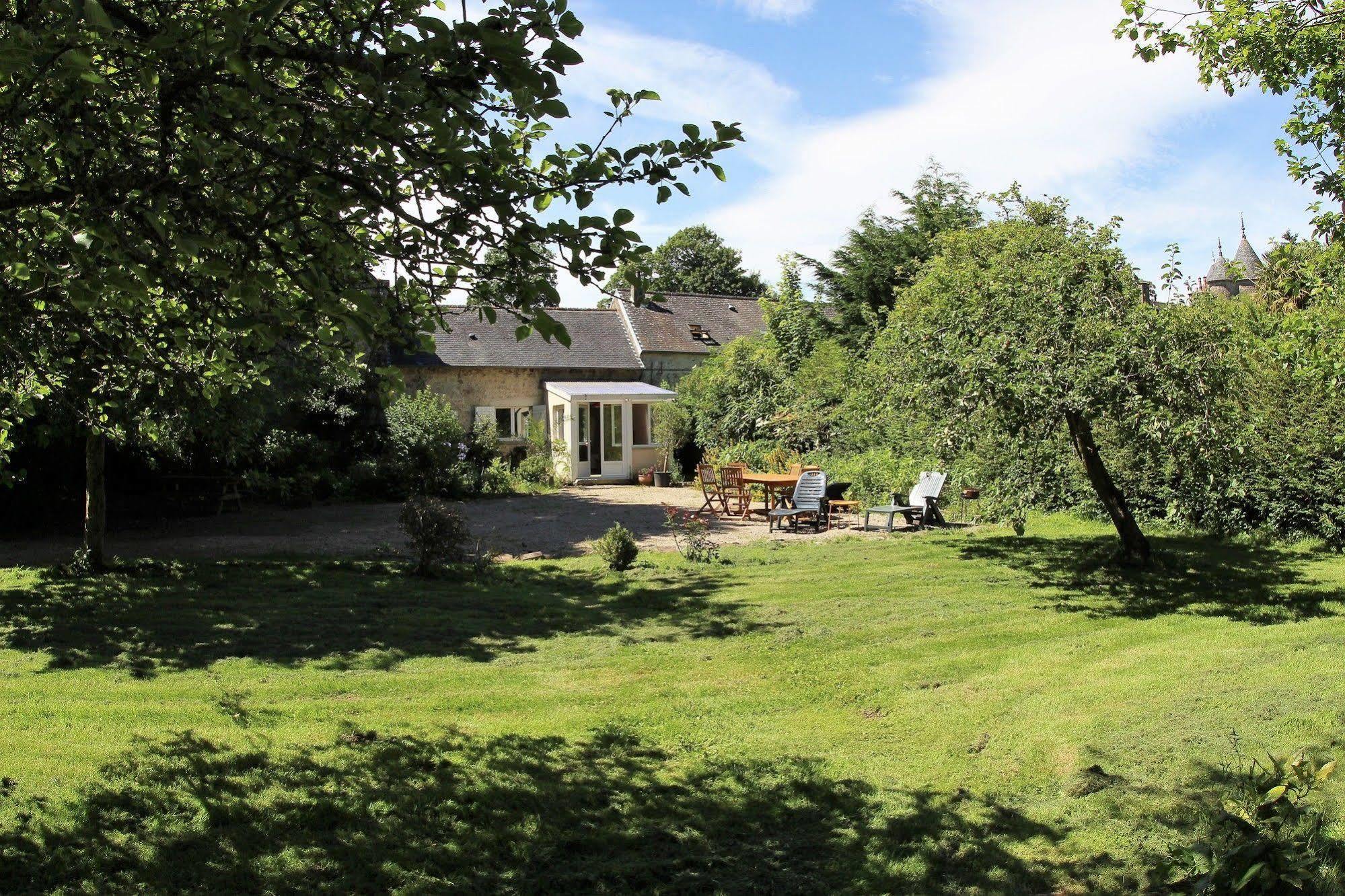 Chateau De Flottemanville Exterior foto